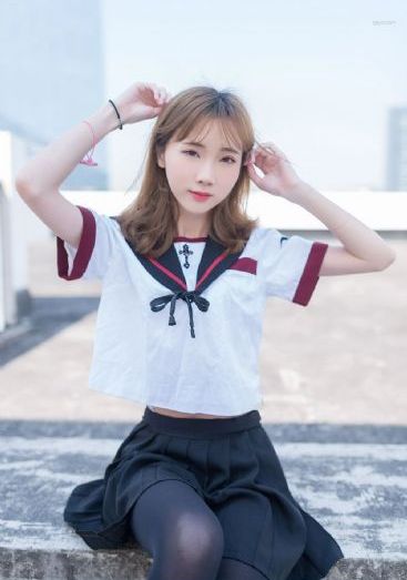 穷兄富弟