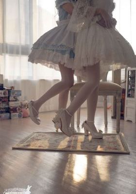 她的日与夜电视剧免费观看