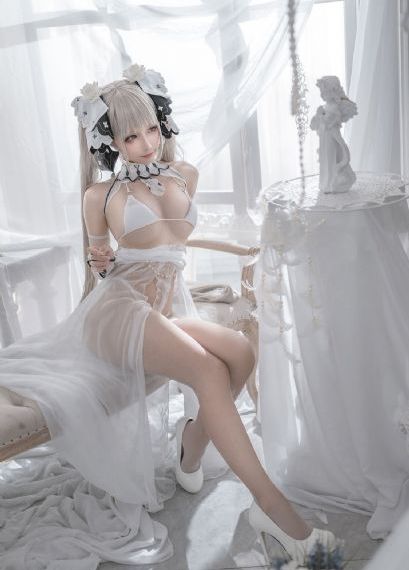 麻烦中的女人
