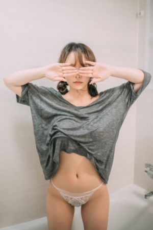 中文字幕按摩做爰