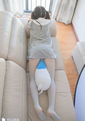 戚薇