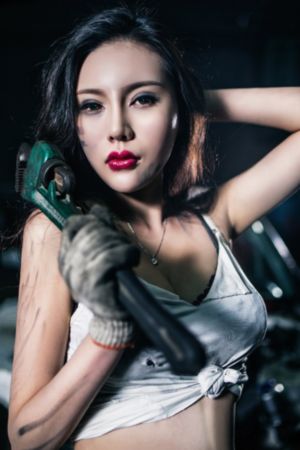 把朕的龙精含着h太子妃