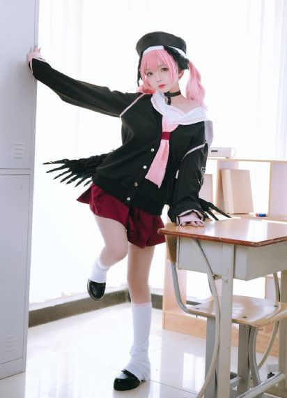 自宅警备员