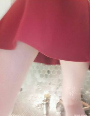 小奶瓶(产奶)晨晨爱吃萝卜