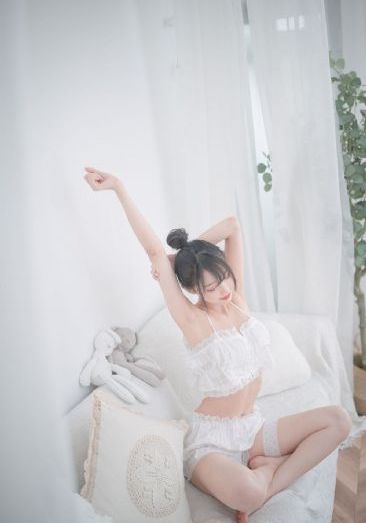 你微笑时好美